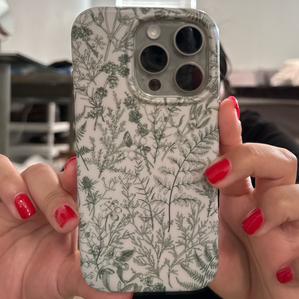 Casely iPhone 16 Pro Case